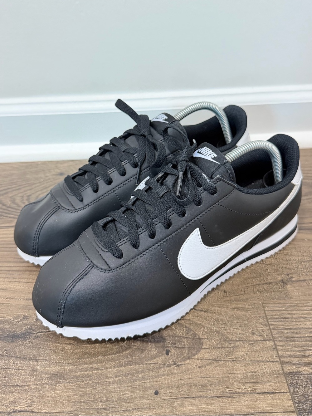 Nike Cortez Basic Leather Black White 819719-012 Mens Size 9.5 Retro OG
